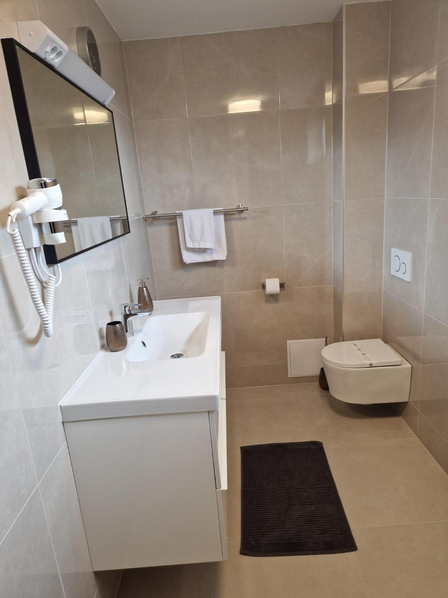 Patricia House Apartment Ljubljana Bagian luar foto
